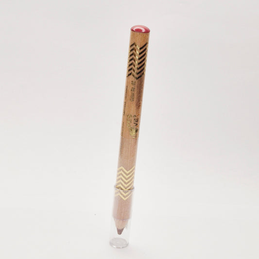 crayon marron yeux et lèvres