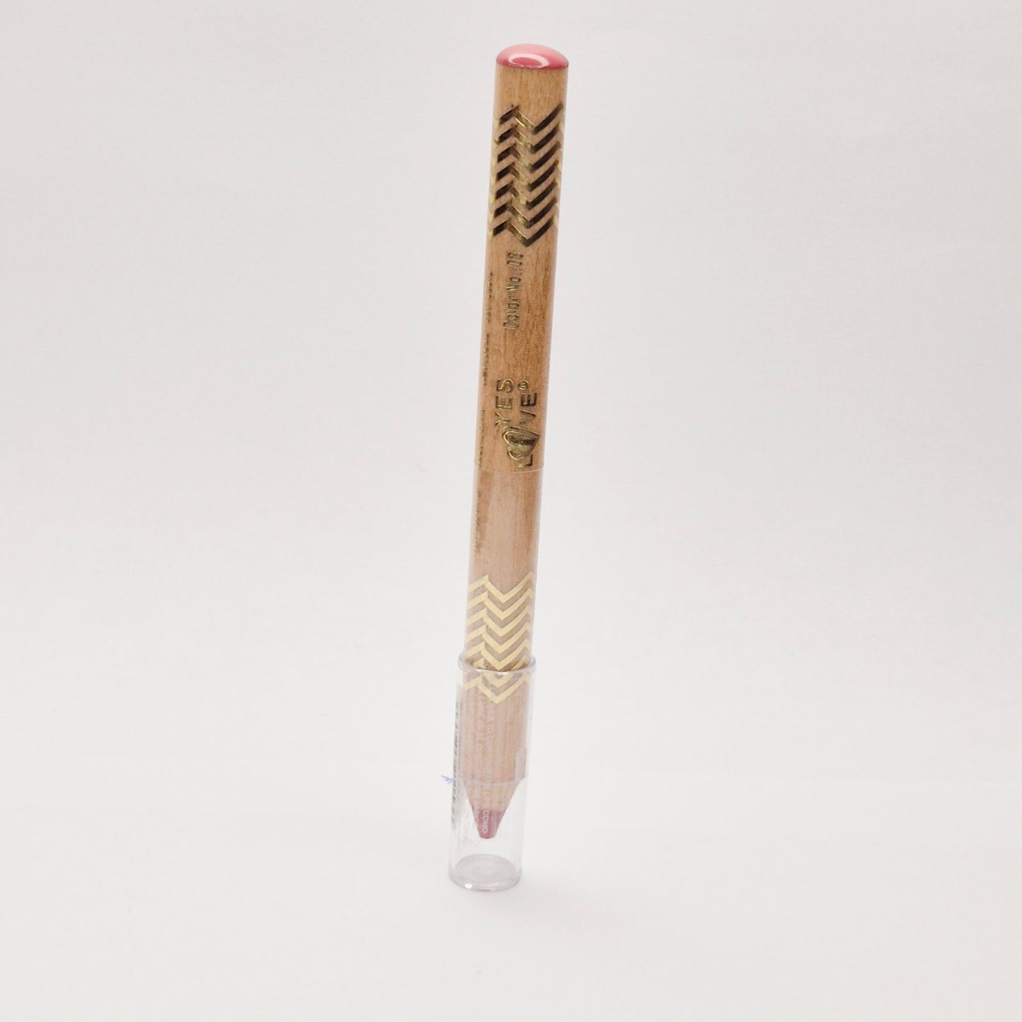crayon marron yeux et lèvres