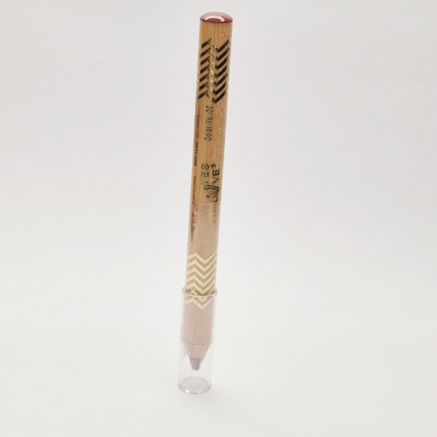 crayon marron yeux et lèvres