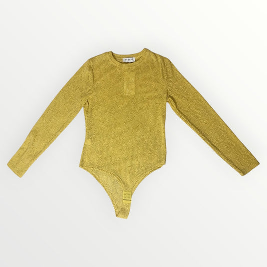 Body semi transparent jaune