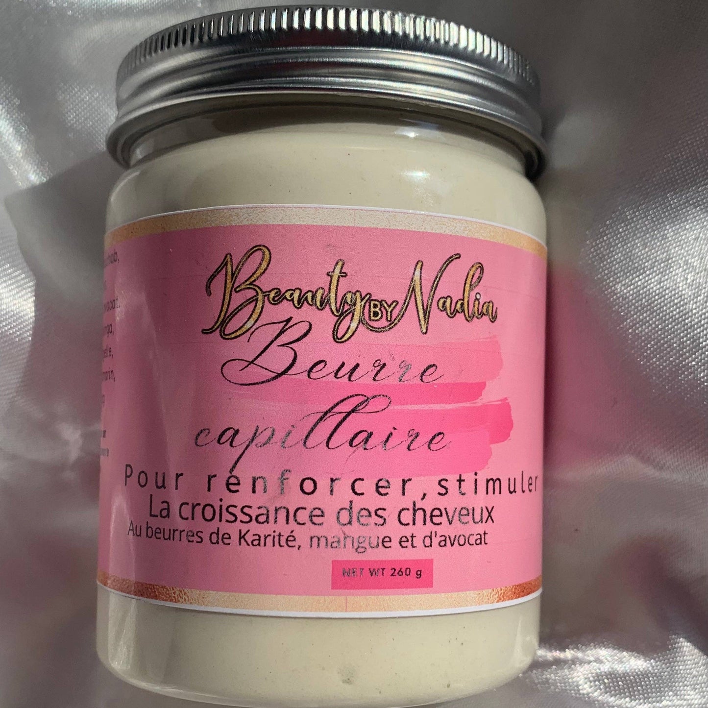 Beurre capillaire pour la pousse des cheveux